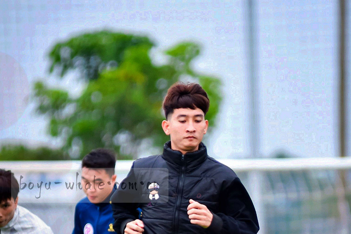 从右侧功能岛入口到回访标签的抽象排查路线示意